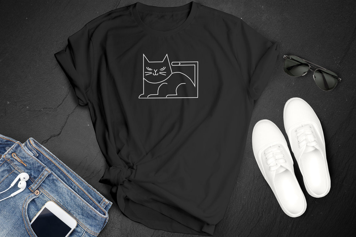 Minimal Cat Shirt, Cat Tshirt, Cat Lover Gift, T-shirts, Cat Tee, Cat Print, In Four Colours-01 mockup (FILEminimizer)